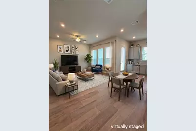 1020 Vista View Drive #302, Georgetown, TX 78626 - Photo 3