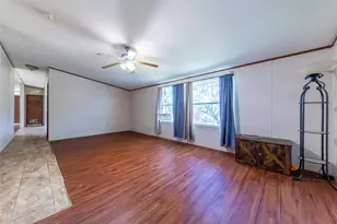 212 Fox Rd, San Marcos, TX 78666 - Photo 7