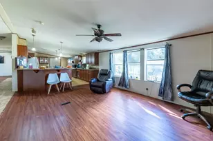 212 Fox Rd, San Marcos, TX 78666 - Photo 5