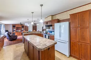 212 Fox Rd, San Marcos, TX 78666 - Photo 9