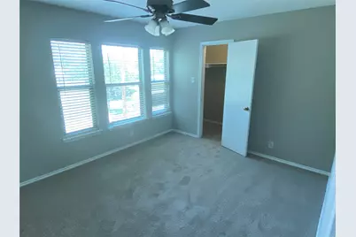 1405 Meadow Parkway, San Marcos, TX 78666 - Photo 15