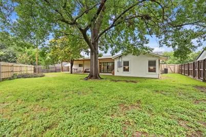 5810 Marilyn Drive, Austin, TX 78757 - Photo 37