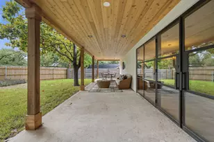 5810 Marilyn Dr, Austin, TX 78757 - Photo 33