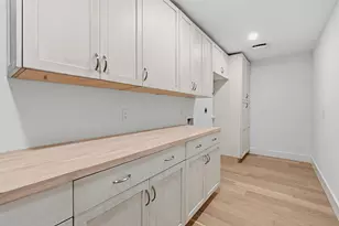 5810 Marilyn Dr, Austin, TX 78757 - Photo 19