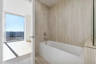 44 East Ave, Austin, TX 78701 - Photo 23