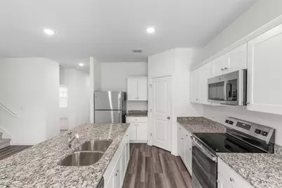 140 Mullen Way, Taylor, TX 76574 - Photo 5