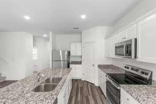 140 Mullen Wy, Taylor, TX 76574 - Photo 5