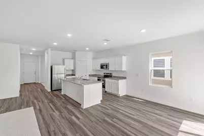 140 Mullen Way, Taylor, TX 76574 - Photo 3