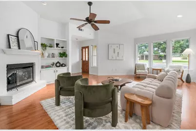 11127 Pinehurst Drive #E, Austin, TX 78747 - Photo 5