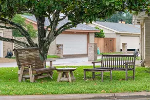 11127 Pinehurst Dr, Austin, TX 78747 - Photo 21