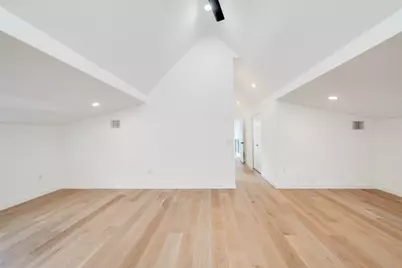 1208 Luna Street #1, Austin, TX 78721 - Photo 25