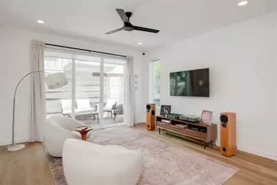 1208 Luna Street #1, Austin, TX 78721 - Photo 11