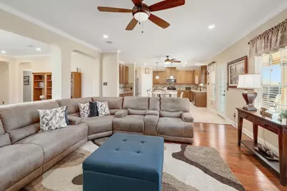 646 Landon Samuel Loop, Pflugerville, TX 78660 - Photo 7