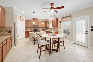 646 Landon Samuel Loop, Pflugerville, TX 78660 - Photo 11