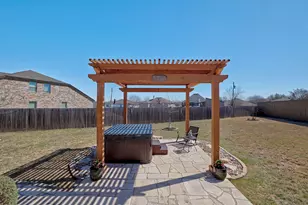 646 Landon Samuel Loop, Pflugerville, TX 78660 - Photo 33