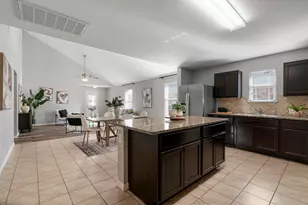 11221 Bachman Dr, Austin, TX 78754 - Photo 17