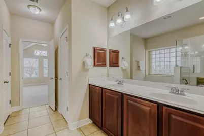 24 Stone Terrace Drive, Austin, TX 78734 - Photo 9