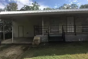 203 W North St, Kyle, TX 78640 - Photo 7