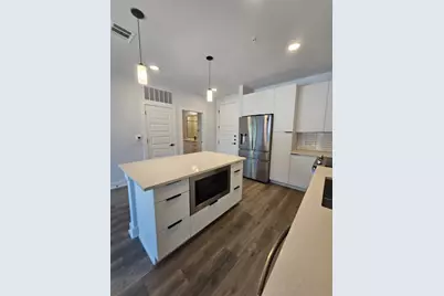 2220 Webberville Road #310, Austin, TX 78702 - Photo 13