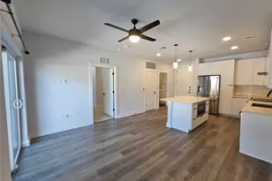 2220 Webberville Rd, Austin, TX 78702 - Photo 9