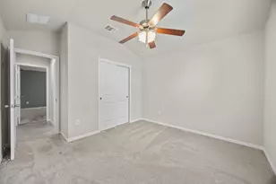 1018 Granbury Cv, Round Rock, TX 78664 - Photo 27