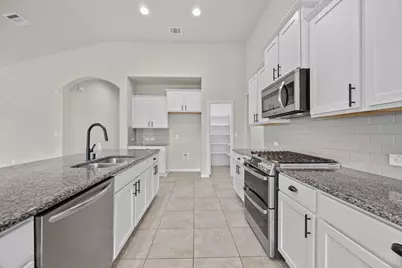 1018 Granbury Cove, Round Rock, TX 78664 - Photo 13