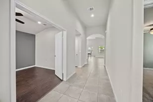 1018 Granbury Cv, Round Rock, TX 78664 - Photo 7