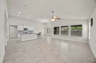 1018 Granbury Cv, Round Rock, TX 78664 - Photo 9