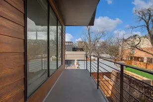 1410 E 3rd St, Austin, TX 78702 - Photo 33