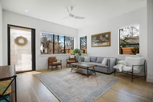 1410 E 3rd St, Austin, TX 78702 - Photo 3