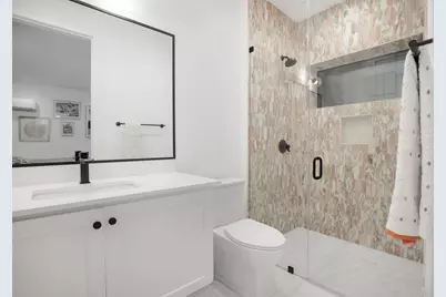 1410 E 3rd Street #A, Austin, TX 78702 - Photo 15