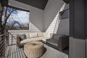 1410 E 3rd St, Austin, TX 78702 - Photo 33