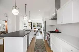 1410 E 3rd St, Austin, TX 78702 - Photo 7