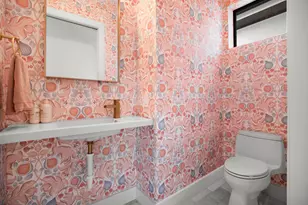 1410 E 3rd St, Austin, TX 78702 - Photo 11