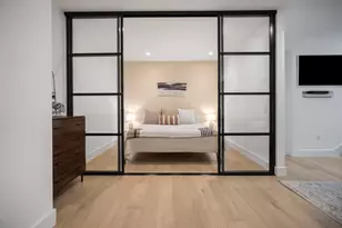 1410 E 3rd St, Austin, TX 78702 - Photo 13