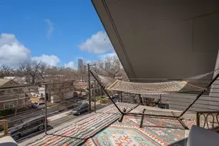 1410 E 3rd St, Austin, TX 78702 - Photo 29