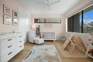 1410 E 3rd St, Austin, TX 78702 - Photo 23