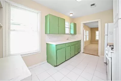 310 Franklin Boulevard, Austin, TX 78751 - Photo 3