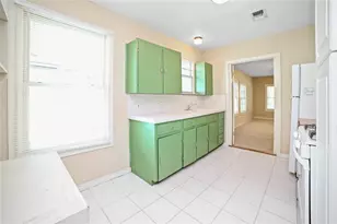 310 Franklin Blvd, Austin, TX 78751 - Photo 3