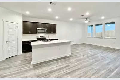13816 Lubeck Drive, Pflugerville, TX 78660 - Photo 5