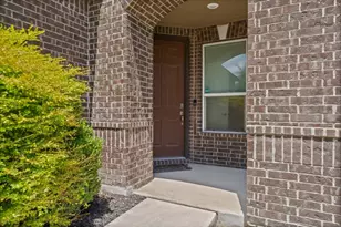 2008 Iron Rail Terrace, Pflugerville, TX 78660 - Photo 9