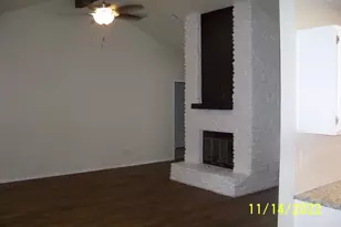 11922 Meadowfire Dr, Austin, TX 78758 - Photo 11