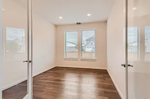 8313 Spire View, Austin, TX 78744 - Photo 9