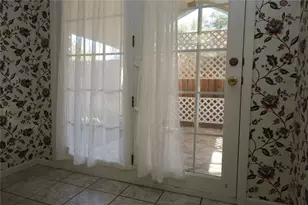 7302 Bering Cove, Austin, TX 78759 - Photo 7