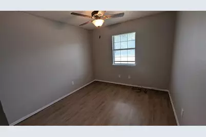 107 Beck Street #B, Florence, TX 76527 - Photo 7