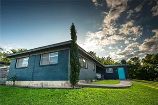 1600 Parker Ln, Austin, TX 78741 - Photo 23