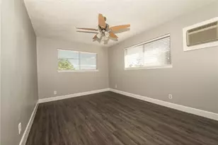 1600 Parker Ln, Austin, TX 78741 - Photo 13