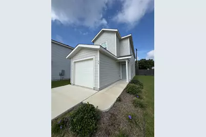 63 Trinity Circle, Lockhart, TX 78644 - Photo 1