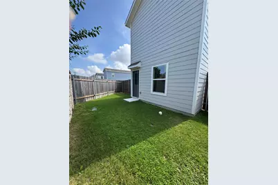 63 Trinity Circle, Lockhart, TX 78644 - Photo 15