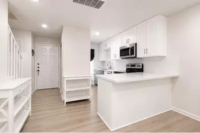 3814 Southway Drive, Austin, TX 78704 - Photo 11